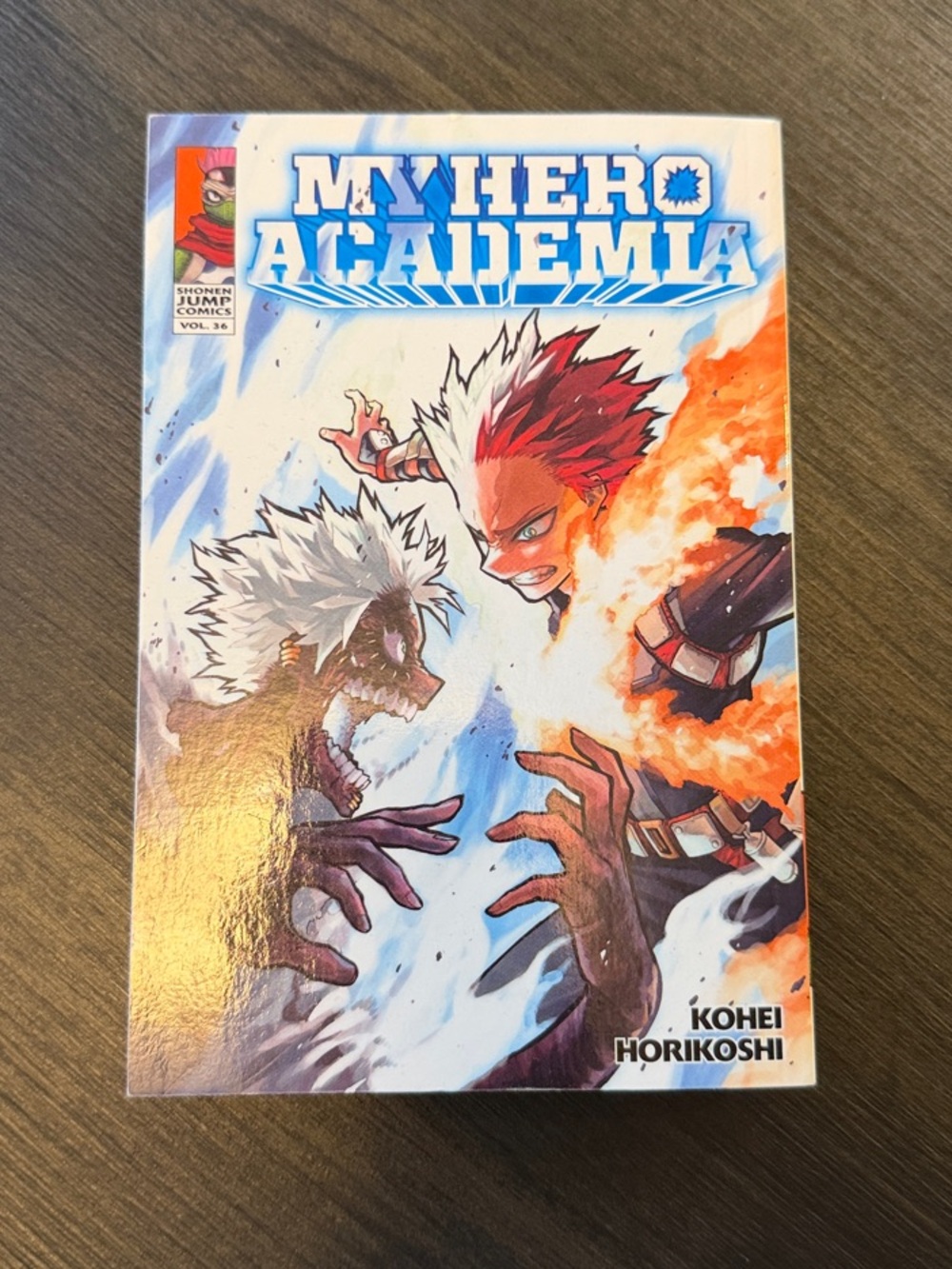 Comic - My Hero Academia Red & White Cover by Kohei Horikoshi